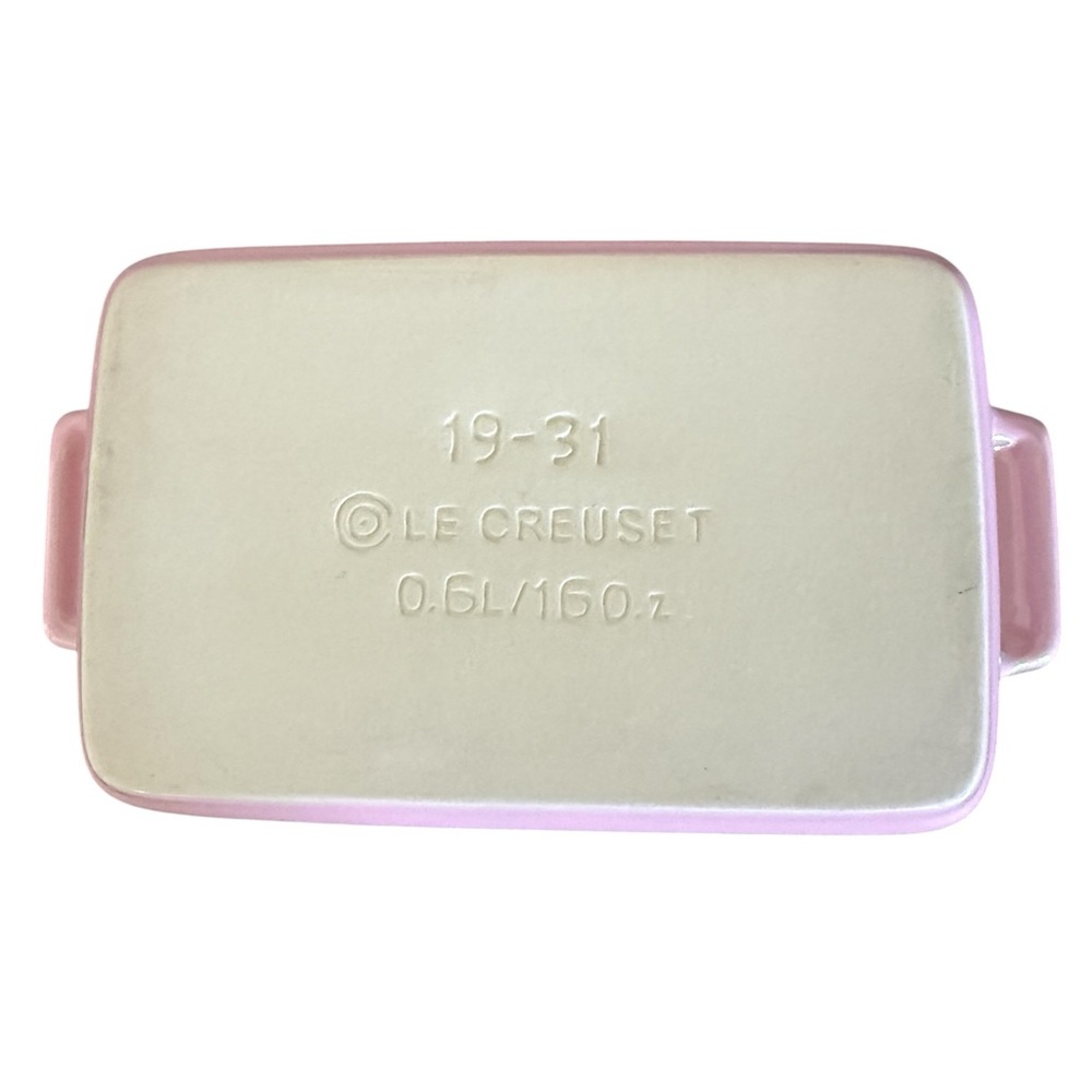 Le Creuset 5x7 Baking Dish in Chiffon Pink - Picture 4 of 6